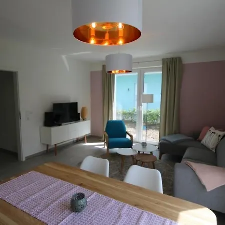 Lägenhet K 100 Eg - Ferienwohnung Im Erdgeschoss Mit Grossem Garten Röbel